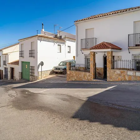 Two-bedroom Stunning In El Gastor