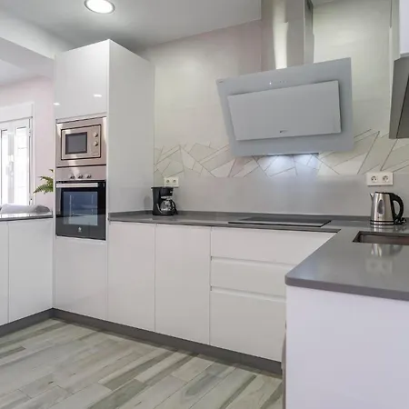 Two-bedroom Stunning In Holiday home