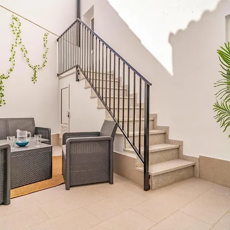 Holiday home Two-bedroom Stunning In *